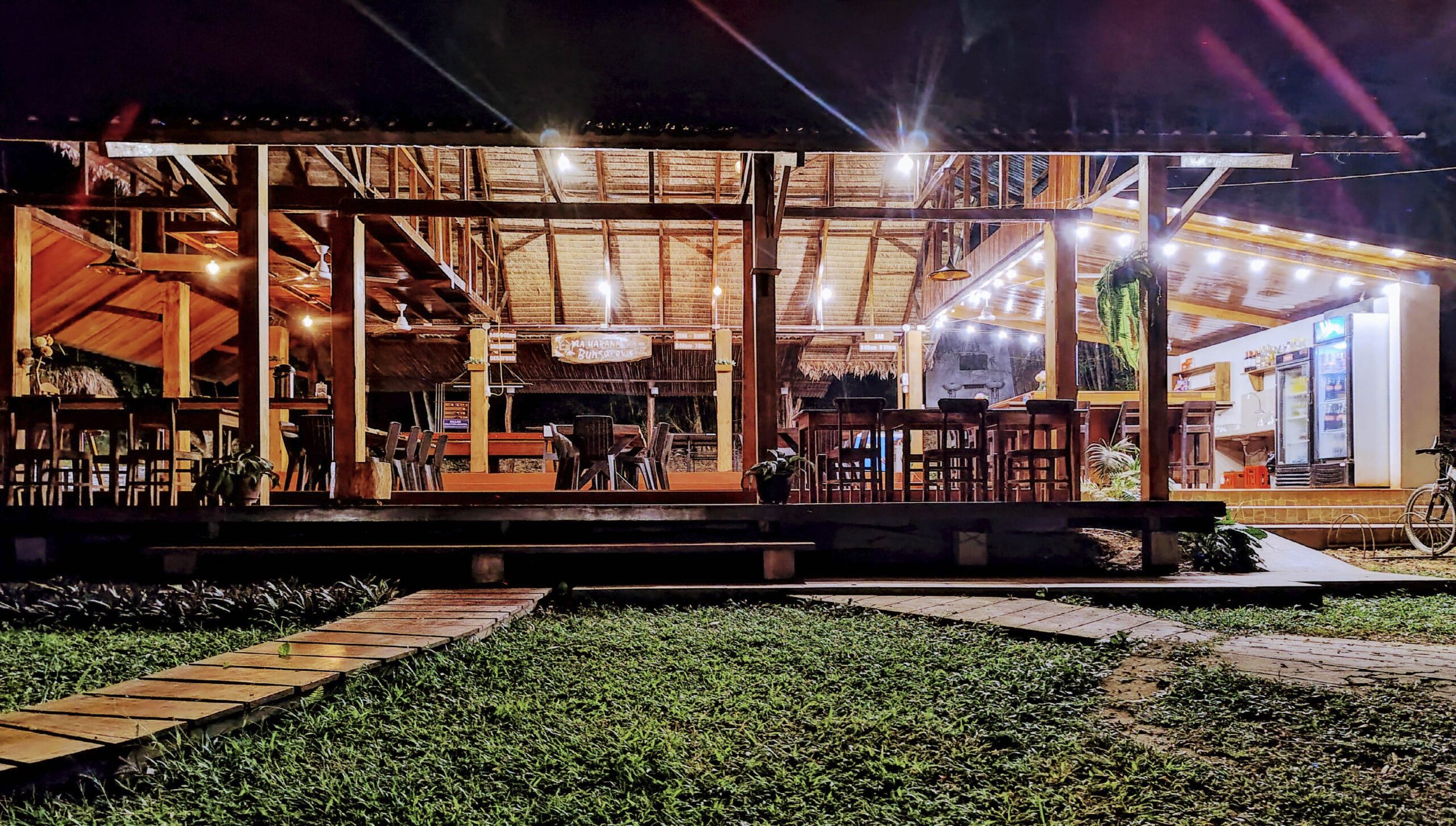 restaurant-01